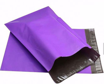 中国 多色の自己のシールのポリエチレン袋、出荷のための注文の多袋 工場
